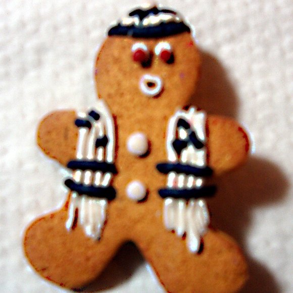 Hanukkah Polymer Clay Gingie Bread Man Pin - Picture 3 of 16